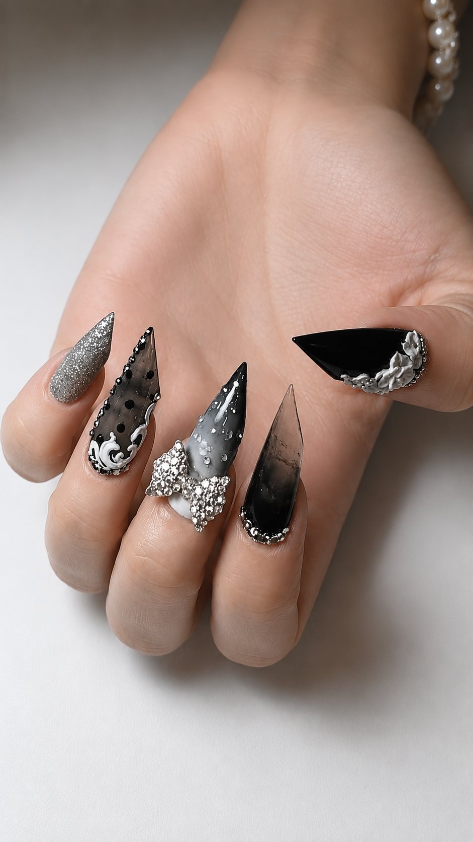 Black & Silver Stiletto